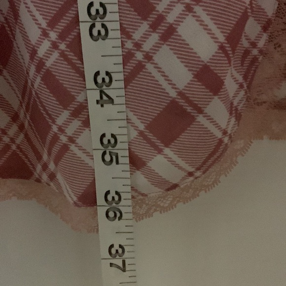 Rose and white plaid slip with lace trim - Picture 9 of 9